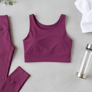 2/20$ Glowmode Sculpt Sports Bra | Plum | NWT | Size Small | Medium Support